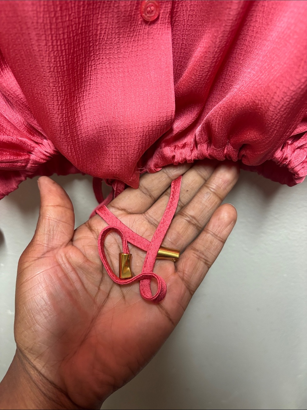 Donna Karan Pink Satin crinkle Drawstring Hem Button Front Blouse Size L - Picture 6 of 6